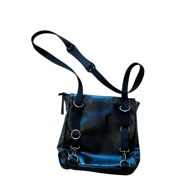 The Sak Women's Ventura Gray black Adjustable Strap Convertible Backpack Bag - Picture 4 of 8